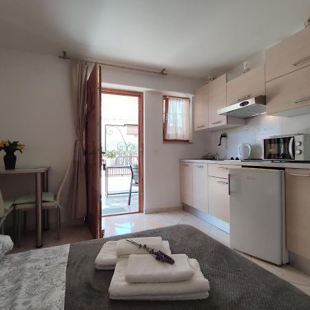 Apartmani Rita Studio Novigrad Istria Exterior foto