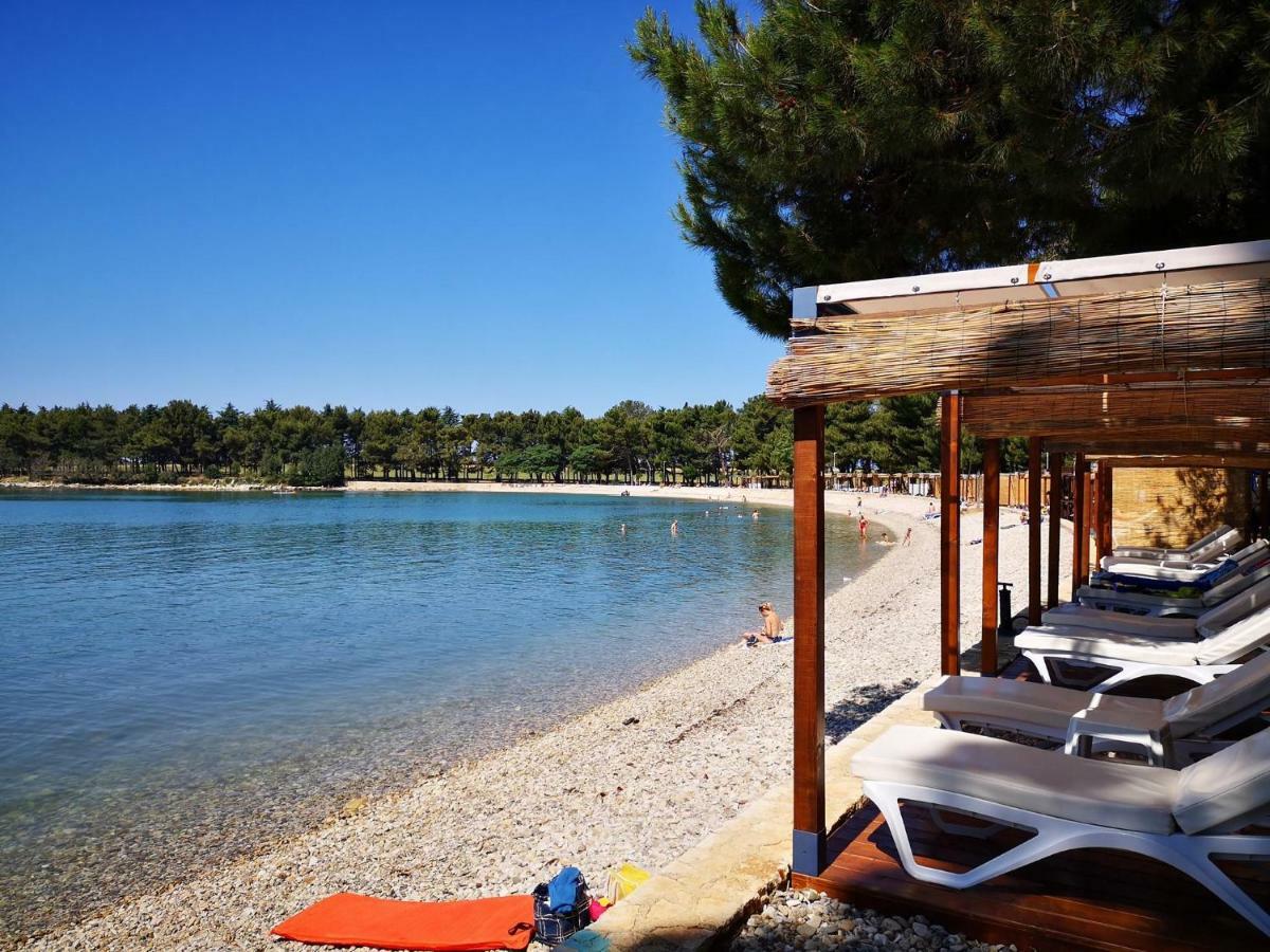 Apartmani Rita Studio Novigrad Istria Exterior foto